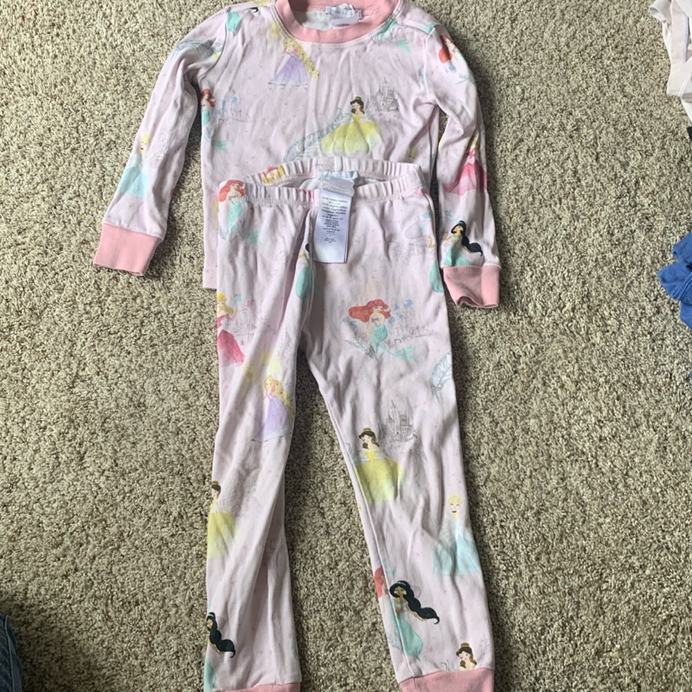 Pottery Barn kids pajamas - Disney princess kids size 4